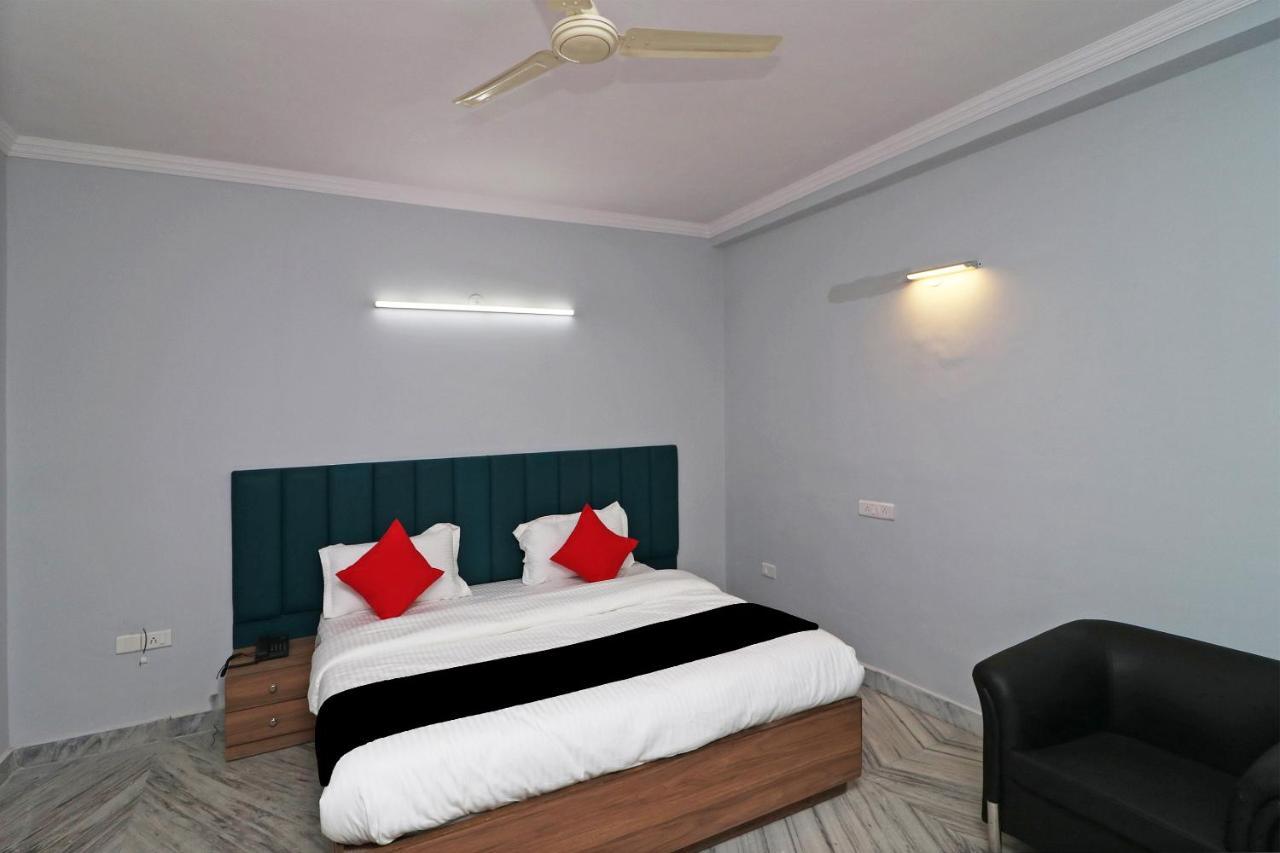 Super Capital O Esscon House Near Payal Cinema Hotel Gurgaon Exterior photo